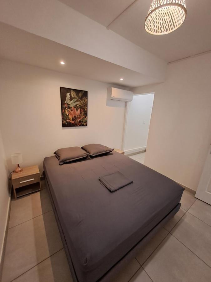 Logement Cosy T2, Centre Ville De Saint-Pierre Esterno foto